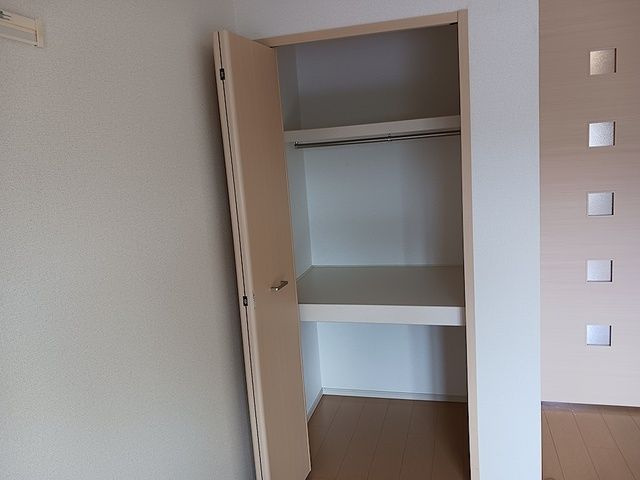 キャッスル横前の収納
