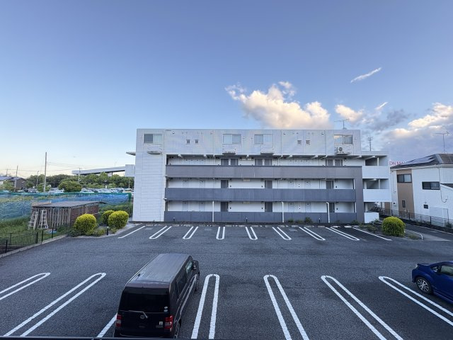 オーシャン幸NCの展望|写真は同建物の別部屋を参考に掲載しております。