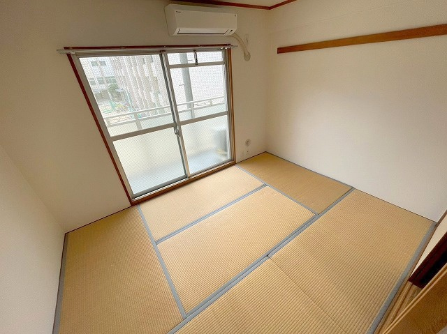 大阪市淀川区三国本町１丁目の賃貸マンションの和室