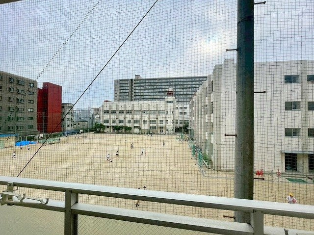 大阪市淀川区三国本町１丁目の賃貸マンションの展望
