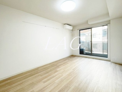【居間・リビング】 | リベルタ世田谷 | 洋室のお部屋です。