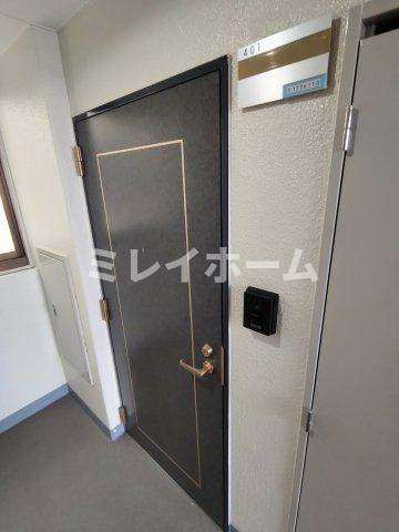 エクセル遠藤の玄関