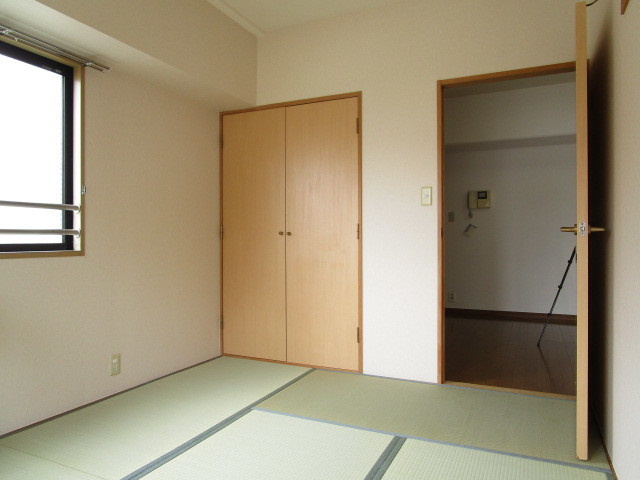 ワイズマーク平井の和室|★和室６帖★