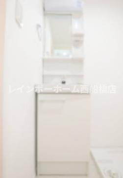 Aven 京成小岩の独立洗面台