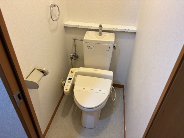 練馬区春日町２丁目のアパートのトイレ