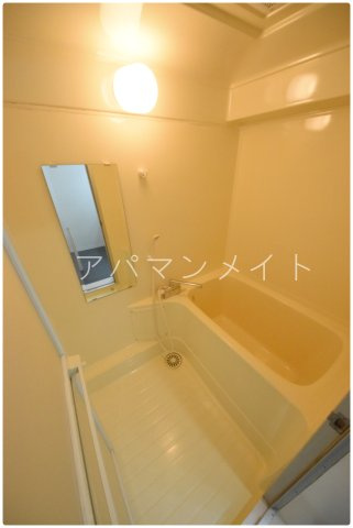 【浴室】 | ロイアルハイツ戸塚 | こちらで疲れを癒してください