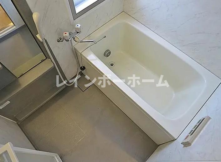 アルファイーストの浴室|※別部屋参照写真となります。