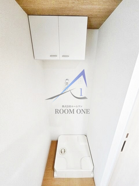 ｂ’ＣＡＳＡ　ＡＳＡＫＵＳＡ　ＩＭＡＤＯの設備|洗濯機置き場です。
