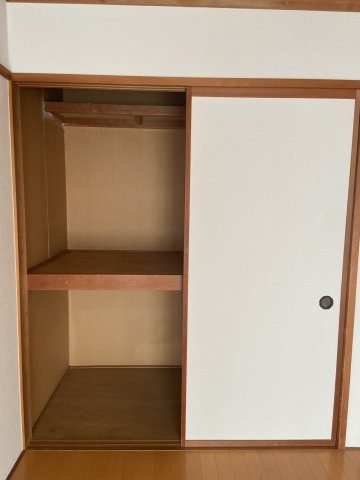 島倉ビルの収納