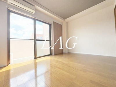 【居間・リビング】 | クレッセント堀の内  | 洋室のお部屋です。