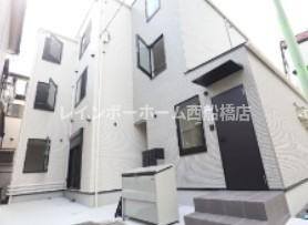 Aven 京成小岩の外観