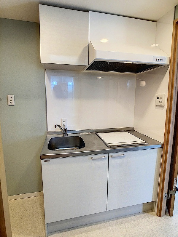MidCUBE中台のキッチン