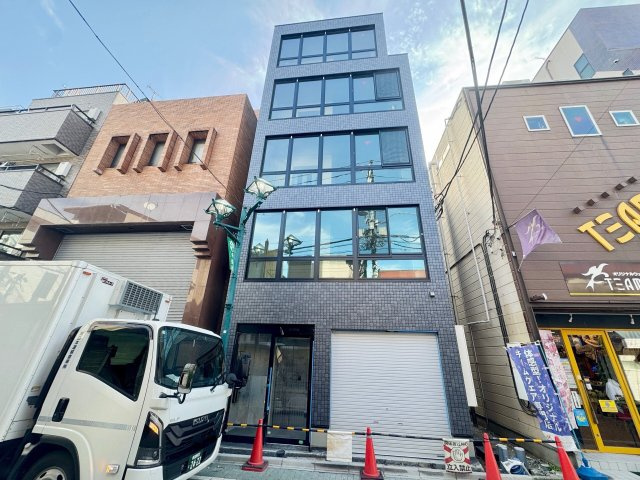 第7小寺ビルの外観