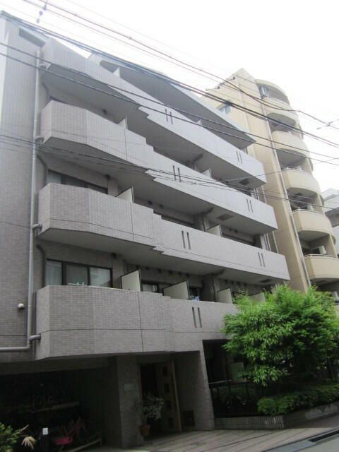 ファインクレスト仲宿の外観