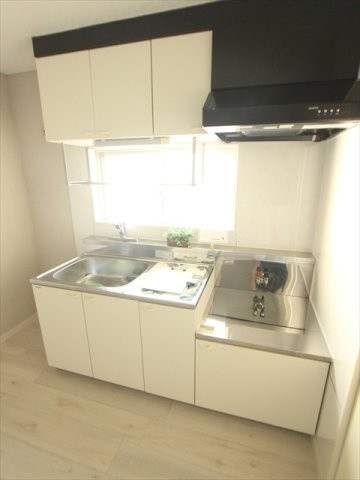 練馬区大泉町４丁目の賃貸マンションのキッチン