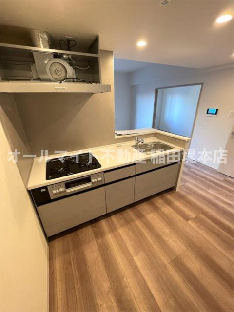 府中市是政３丁目の賃貸マンションのキッチン