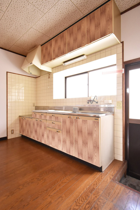 久留米市津福本町の一戸建てのキッチン|キッチンでお料理をお楽しみください