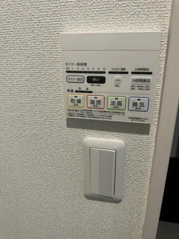 横浜市神奈川区松見町３丁目のアパートのその他