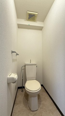 エスポワール六ツ門　302のトイレ