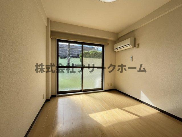 武蔵野市吉祥寺南町３丁目の賃貸マンションの寝室