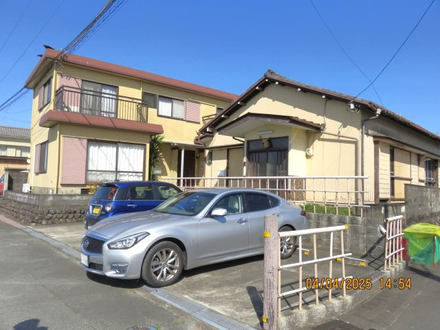 伊勢市小俣町元町　２階建・平屋・倉庫