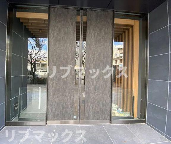 【エントランス】