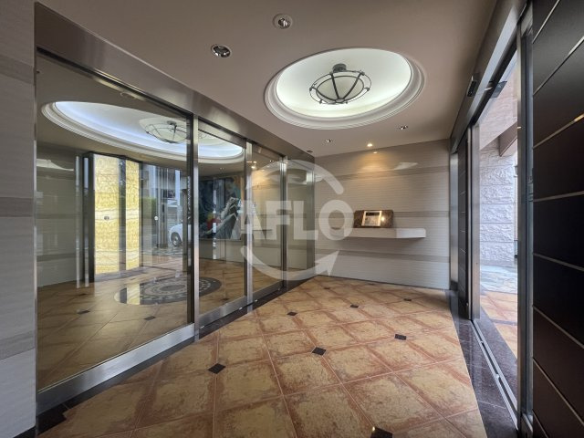 Luxe十三東のエントランス|Luxe十三東　エントランス