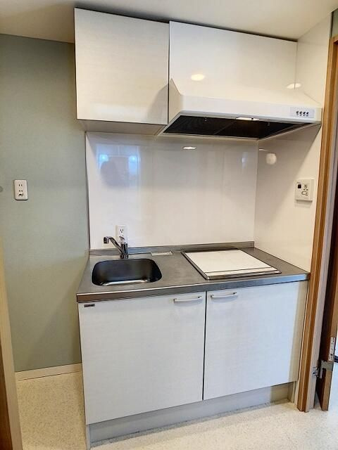 ＭｉｄＣＵＢＥ中台のキッチン
