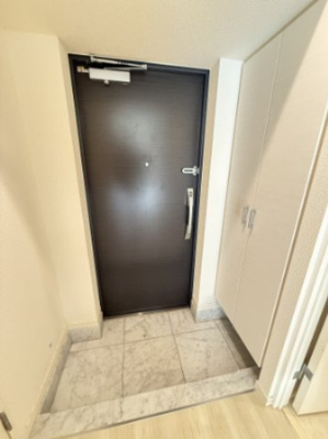 【玄関】 | ＫＹビル | 退去前につき別のお部屋の写真です
