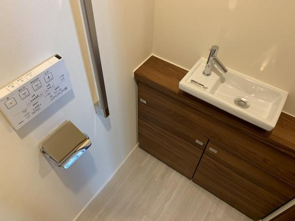 白金ザ・スカイ東棟のトイレ|トイレもきれいです