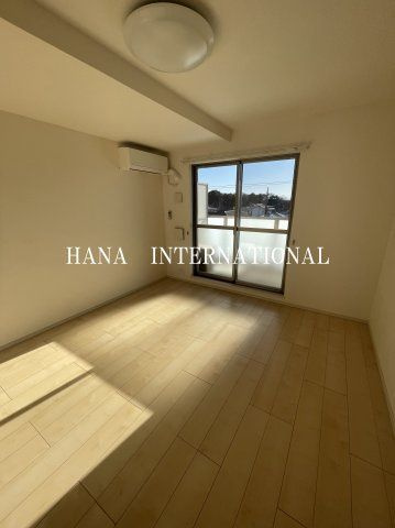 アベニール国立の居間・リビング|別号室参考写真