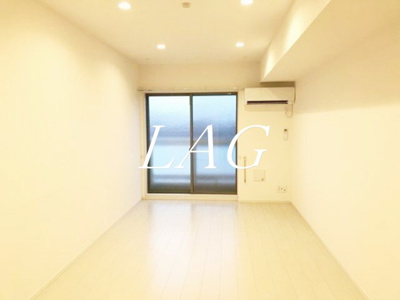 【居間・リビング】 | プレジールＳＯＲＡ | 洋室のお部屋です。