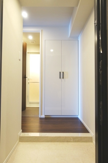 パークアクシス押上サウスの玄関|※写真は同タイプ住戸です。