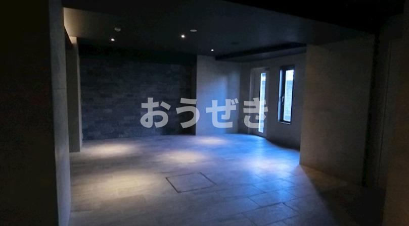 ハイズ梅島コンフォールのロビー