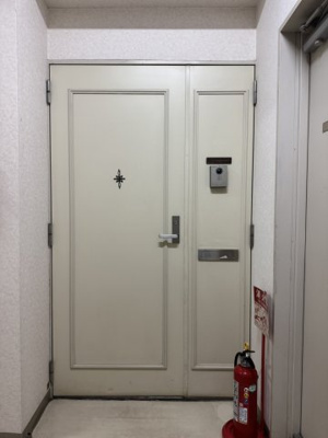 【玄関】 | 谷川ビル