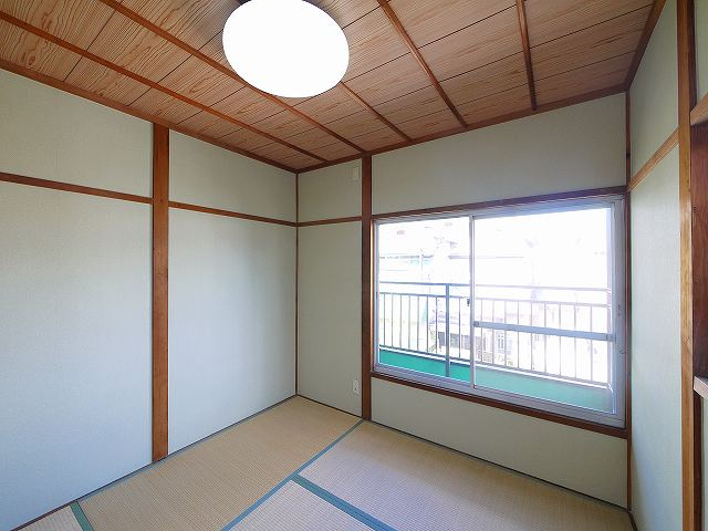 東九条町貸家の内装