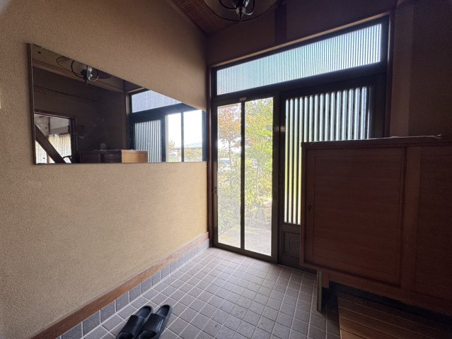 自然に包まれる綺麗な空き家♪ 那須塩原市戸田の玄関