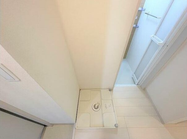 川崎市多摩区三田１丁目の賃貸マンションの玄関