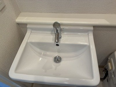 プレール・ドゥーク東京ＣＡＮＡＬの洗面所|コンパクトで使いやすい洗面所