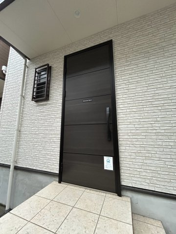 台東区谷中３丁目戸建てのエントランス