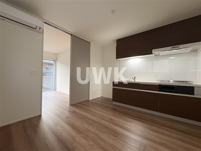 フォレストメゾン若みやの居間・リビング
