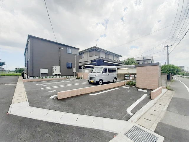【駐車場】 | コンフォール | 駐車場です