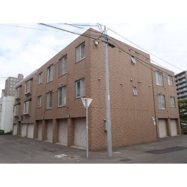 メイプルコート北円山の画像