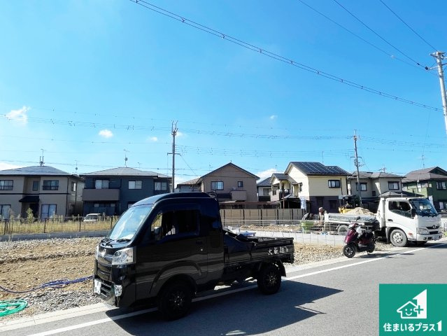 即日案内可能■東近江市市子川原町　第1期　新築一戸建ての外観|周辺は落ち着いた街並みの住宅地！子育てがしやすい住環境です！まだ未完成ですが、現地でしかわからない事もございます。是非一度ご覧ください。