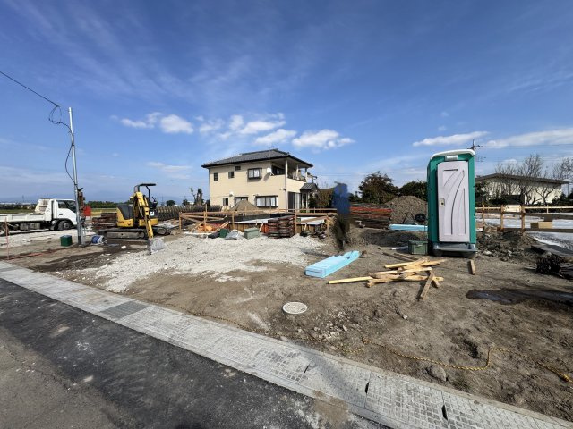 新築　前橋市公田町第１　クレイドルガーデン　2号棟の外観|現地写真　2027年1月完成予定！類似物件のご内覧等、お気軽にお問合せください♪　							
　							
