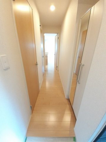 アルバーダの玄関