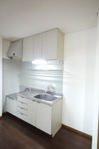シャインブライトリー壱番館のキッチン