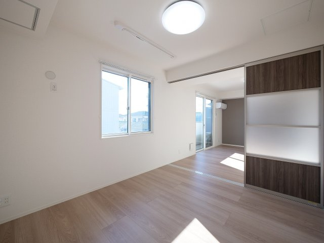 D-room福富 B棟の居間・リビング|※写真は別の部屋のものです。