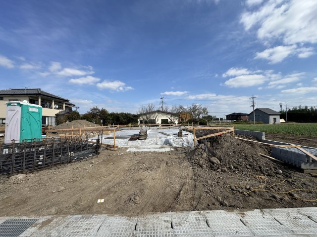 新築　前橋市公田町第１　クレイドルガーデン　3号棟の外観|現地写真　2027年1月完成予定！類似物件のご内覧等、お気軽にお問合せください♪　							
　							
