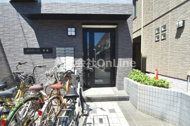 カーサデル吉松のエントランス